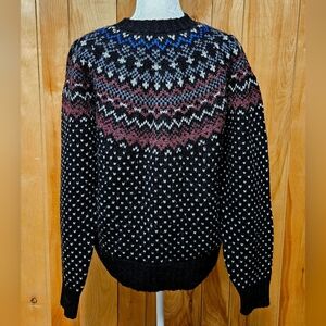 Vintage Northern Isles Unisex Medium Shetland Wool Sweater Black Pattern